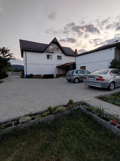 Camere De Inchiriat Edelweiss Dumbrava Roşie 外观 照片